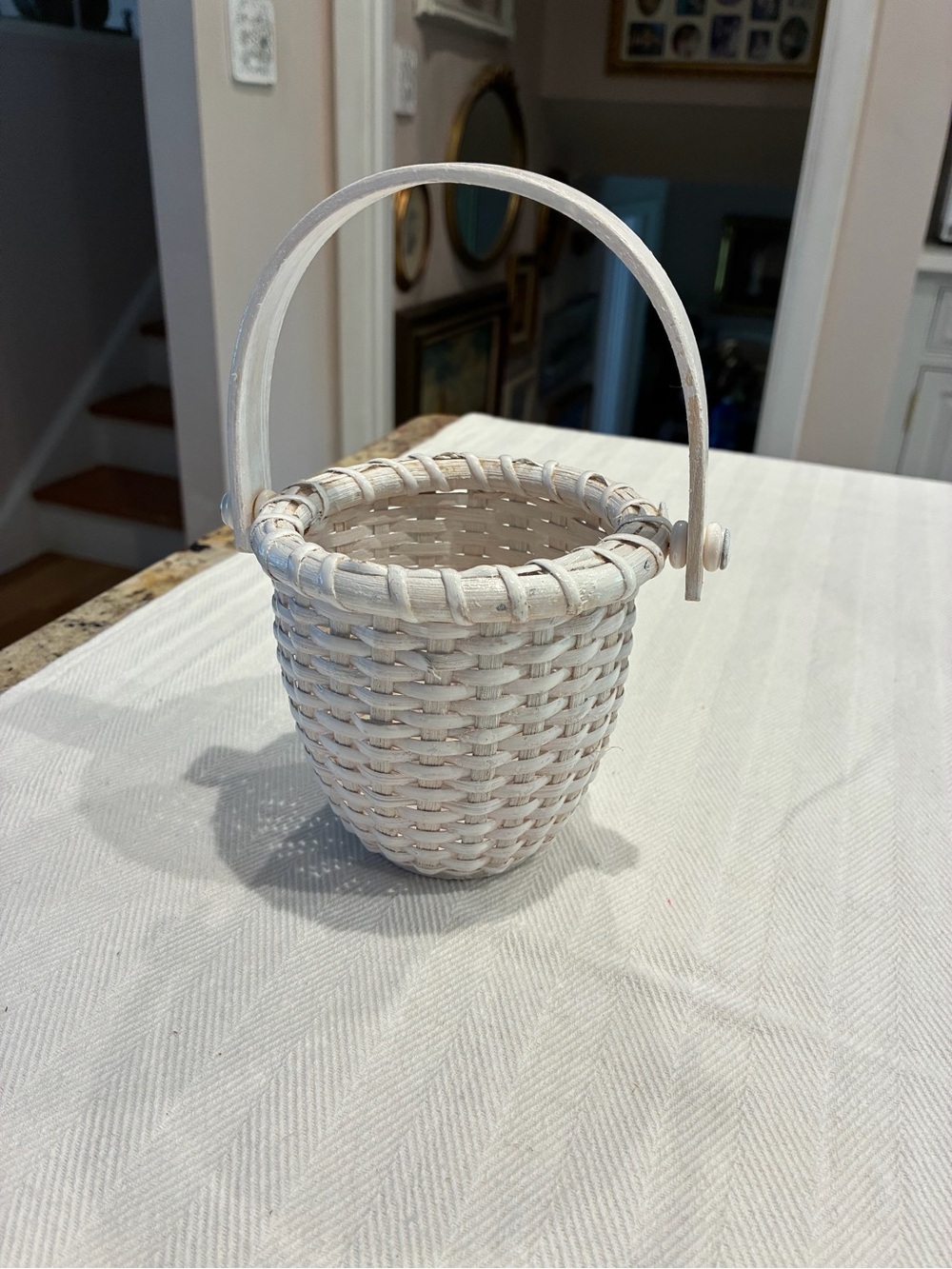 Vintage Painted white Mini Wicker Basket - Nantucket Style Swing Handle